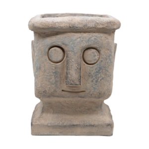 אגרטל עם פנים חרוטות