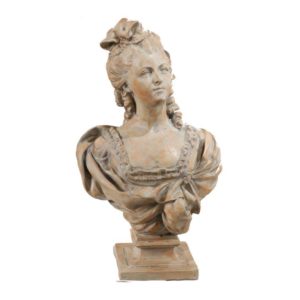 פסל אשה - וילה טוסקנה